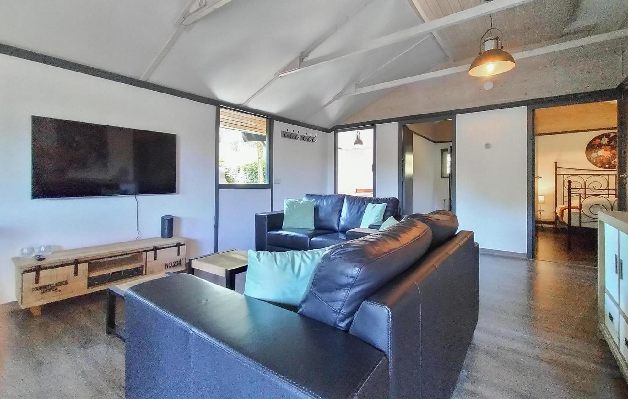 3 Bedroom Amazing In * Heinkenszand